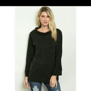 Adora Crew/Scoop Neck Lightweight Sweater, Small, Black, Wide Sleeves